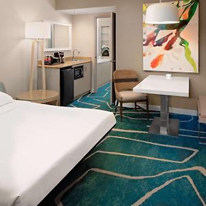 King Suite Roll Shower Mobility Hearing Access